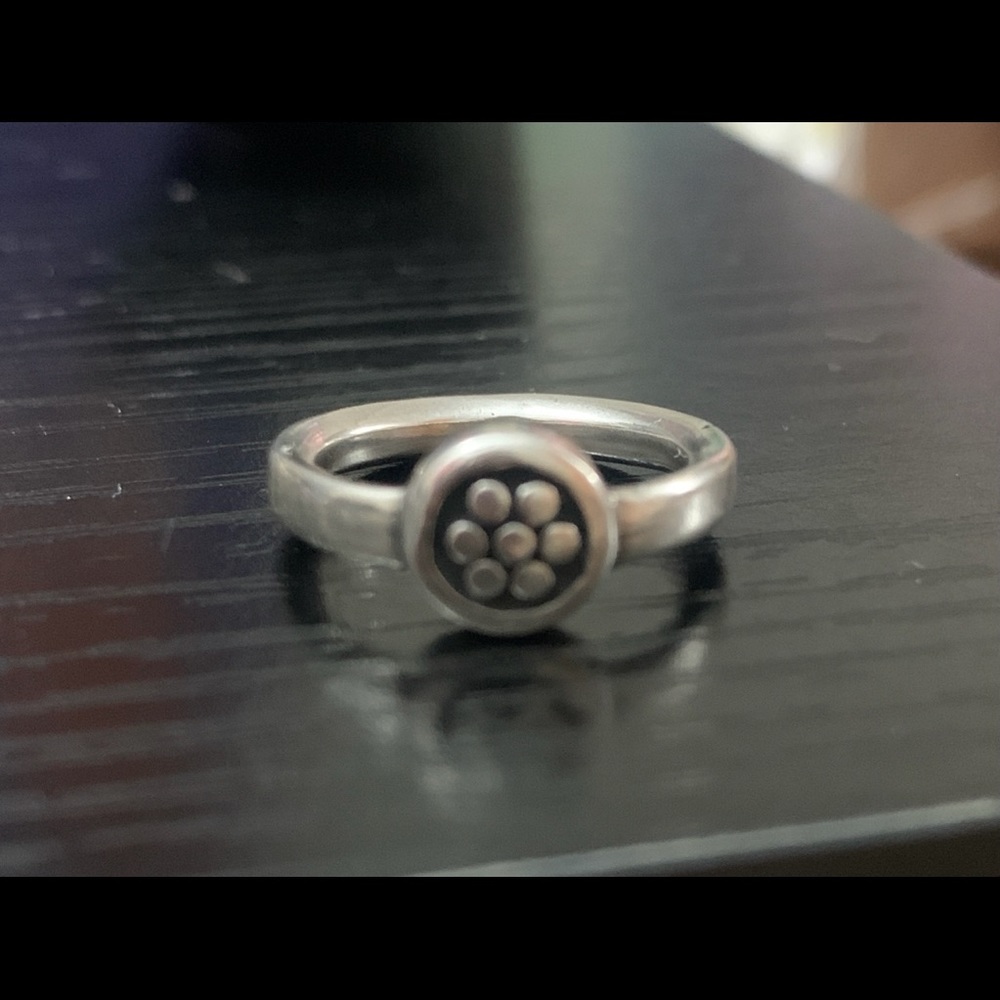 Sterling silver flower ring
